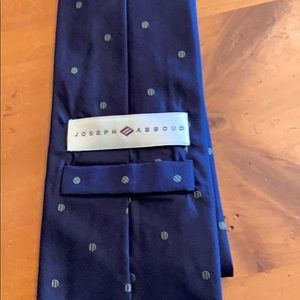 Joseph Abboud designer silk tie